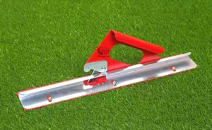 Lawn straight cutter